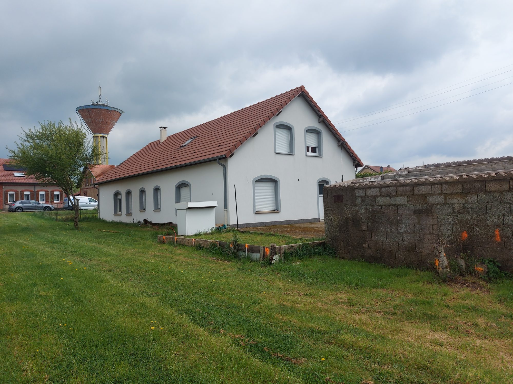 CHARMANTE MAISON INDIVIDUELLE